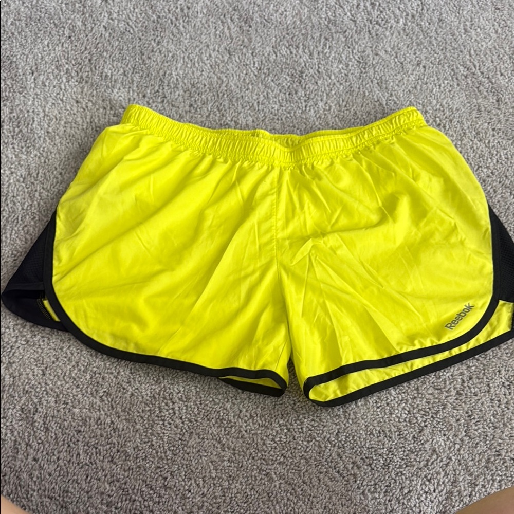 Reebok Yellow and Black Athletic Shorts Lightweight Design